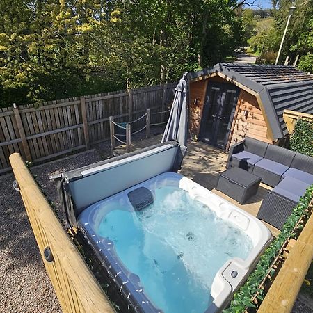 Morvan Pod & Hot Tub ฟอร์ตวิลเลียม ภายนอก รูปภาพ